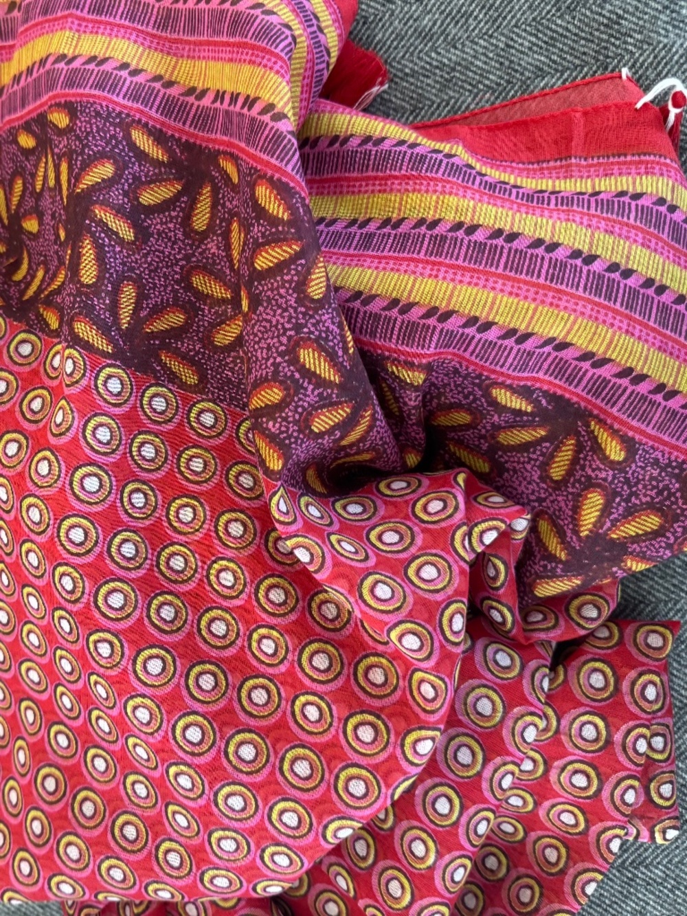 NWOT, SARONG/SCARF WITH RED TASSELS ON SHORT ENDS